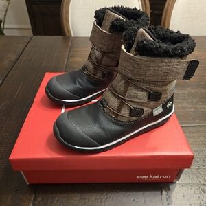 See Kai Run Gilman WP/IN, New, Size Boys 2Y